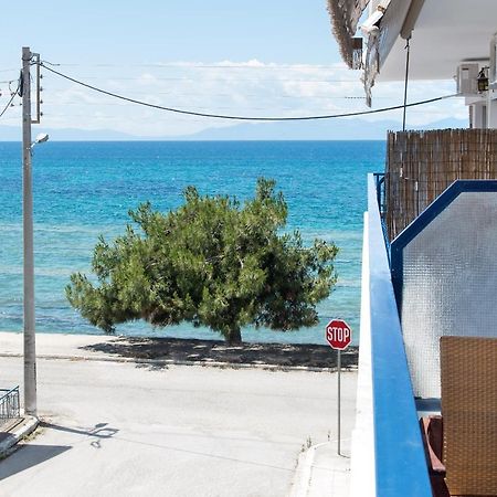 Seafront 2 Bedrooms Apartment Nea Iraklia Exteriér fotografie