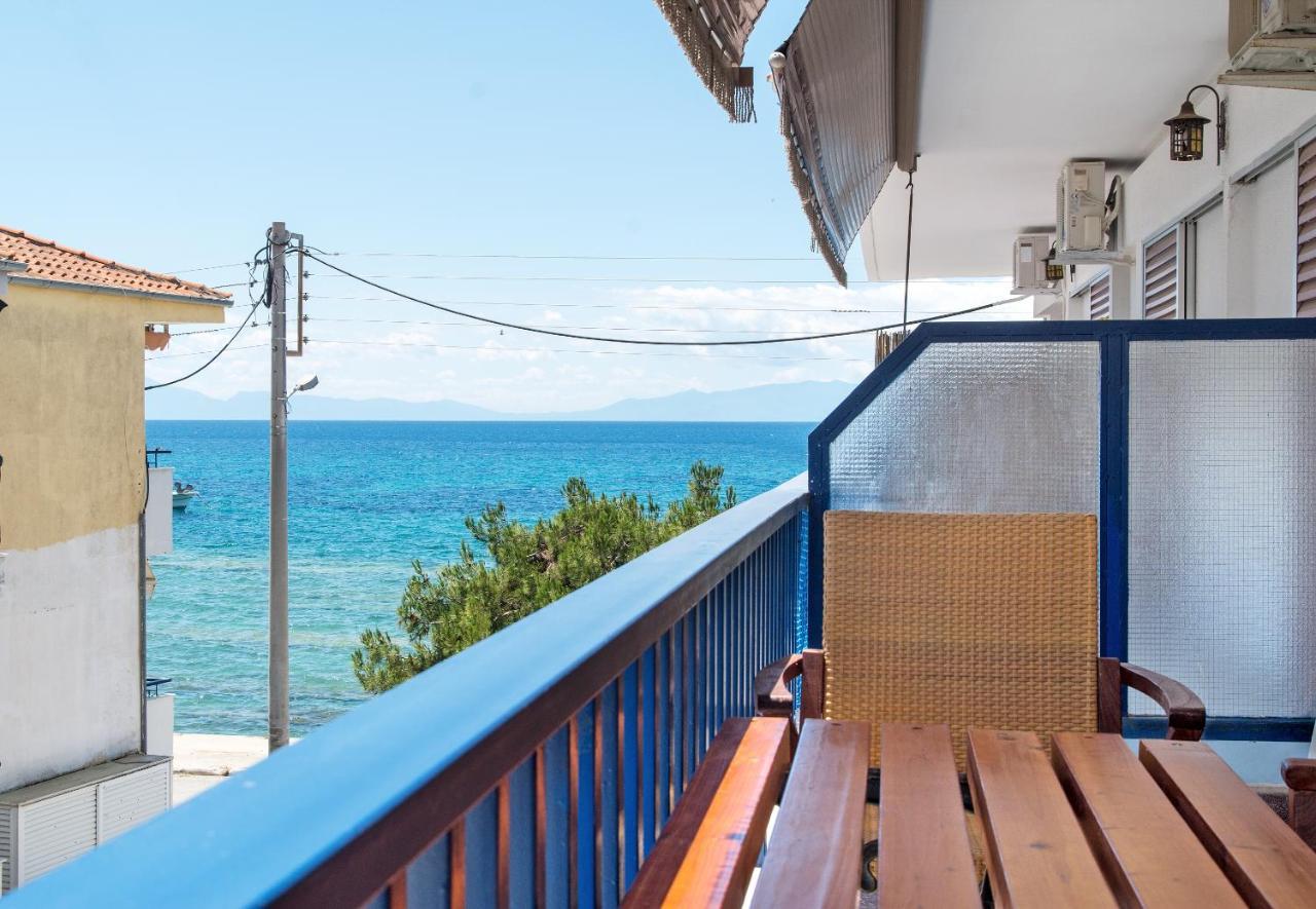 Seafront 2 Bedrooms Apartment Nea Iraklia Exteriér fotografie